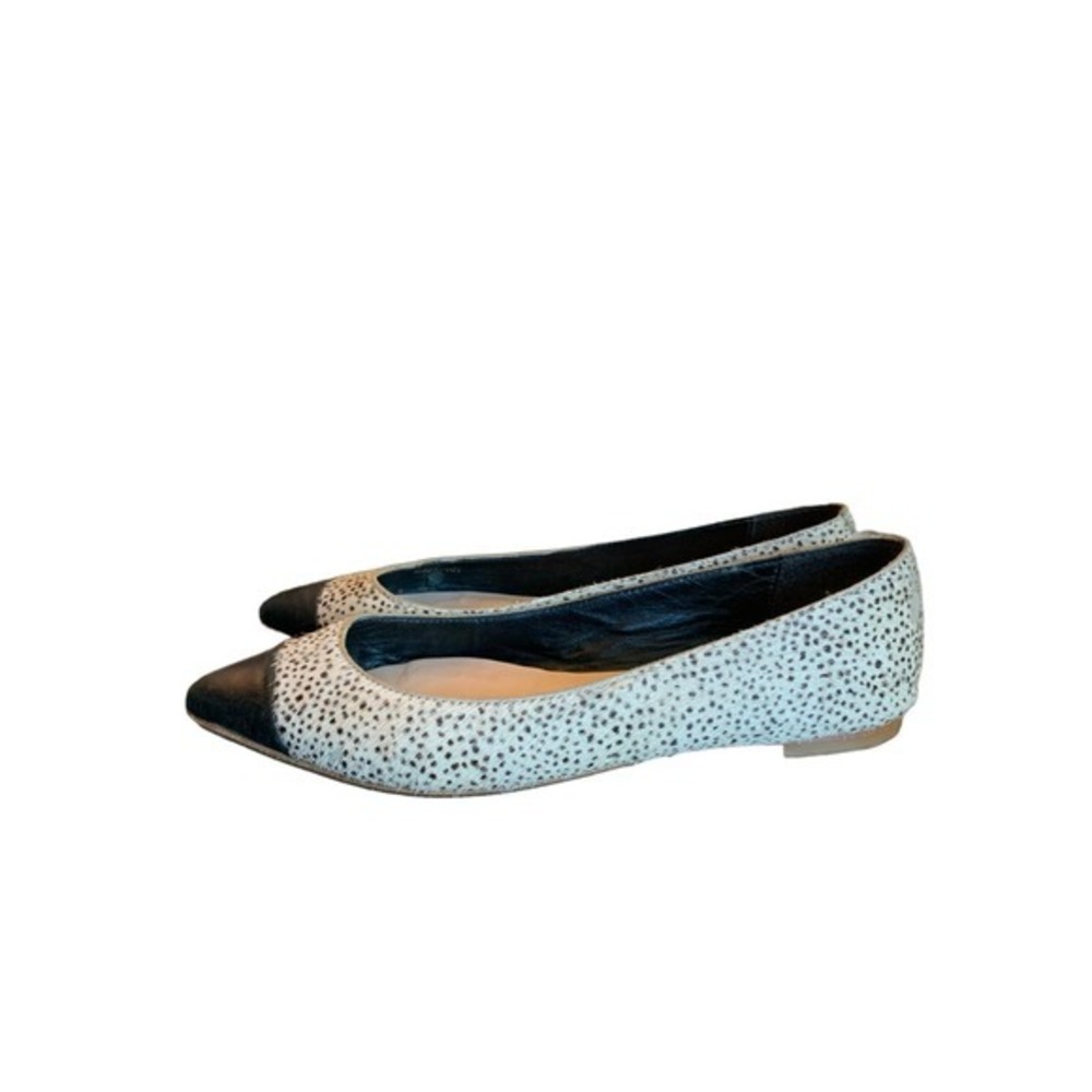 Loeffler Randall women’s ivory black dotted leather toe calf hair flats size 6